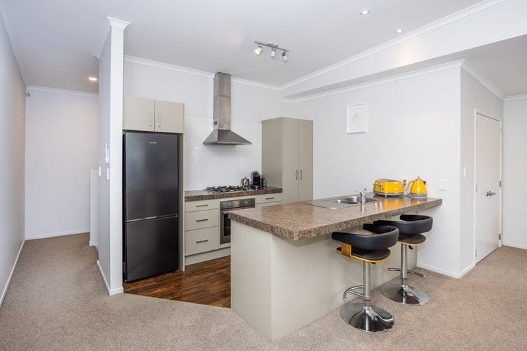 Photo of property in 17u4 Cook Street, Hamilton East, Hamilton, 3216