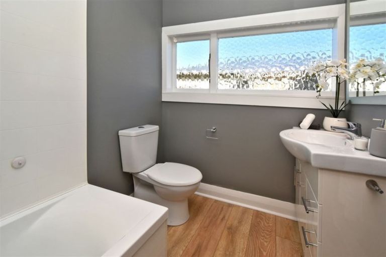 Photo of property in 36 Thornton Street, Mairehau, Christchurch, 8013