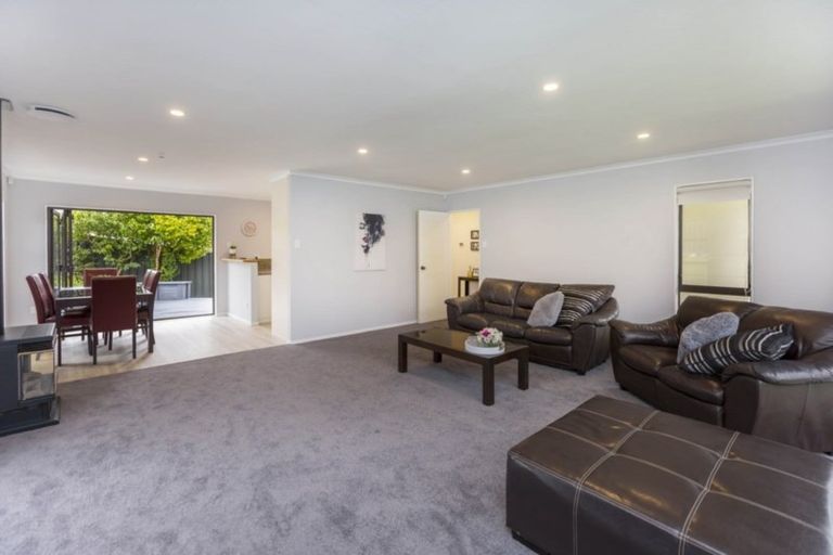 Photo of property in 7 Tapestry Grove, Silverstream, Upper Hutt, 5019