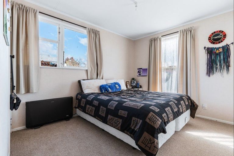 Photo of property in 39 Hingaia Street, Turangi, 3334