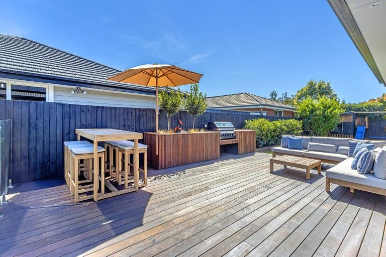 Photo of property in 16 Augustine Drive, Aidanfield, Christchurch, 8025