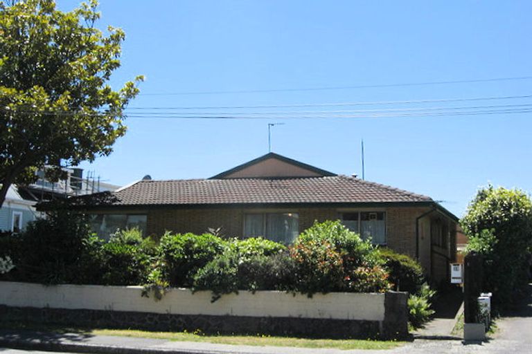 Photo of property in 30 Naseby Street, Merivale, Christchurch, 8014
