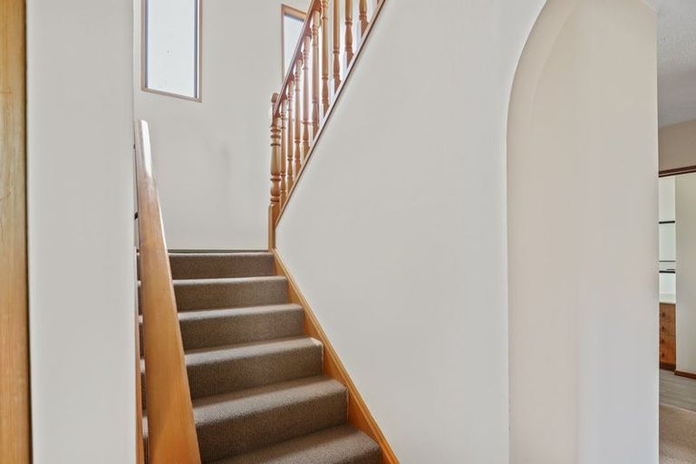 Photo of property in 87 Hawthornden Road, Avonhead, Christchurch, 8042