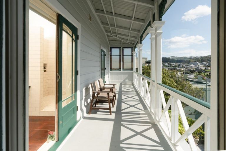 Photo of property in 91 Brougham Street, Mount Victoria, Wellington, 6011