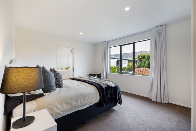 Photo of property in 36 Brookside Terrace, Bryndwr, Christchurch, 8053