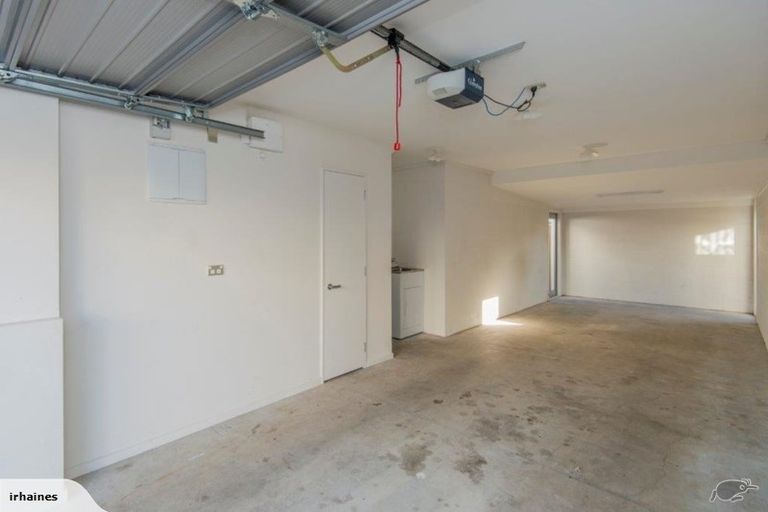 Photo of property in 42c Devon Street, Sydenham, Christchurch, 8023