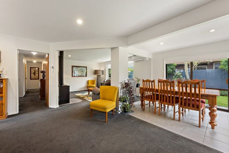 Photo of property in 4 Hegan Place, Rangiora, 7400