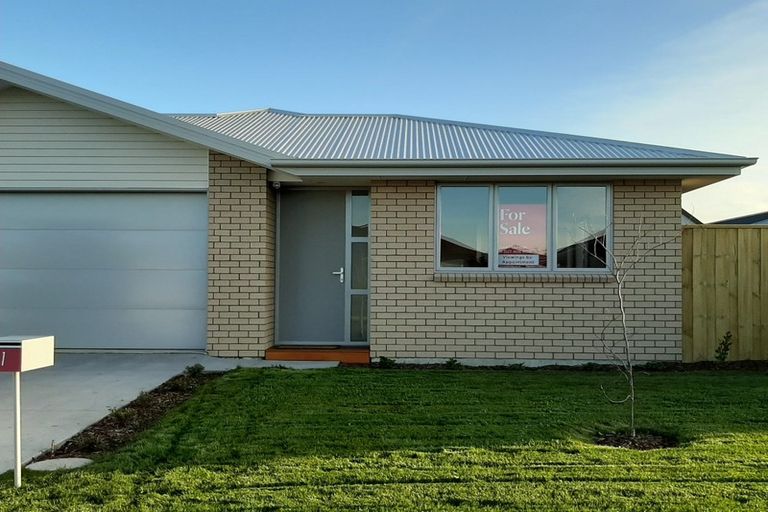 Photo of property in 13 Chandler Way, Rolleston, 7615
