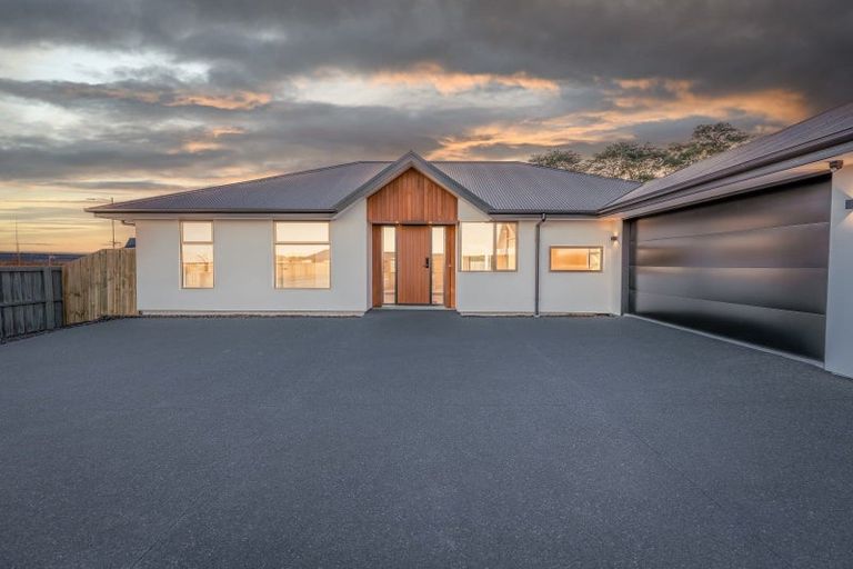 Photo of property in 75 Ed Hillary Drive, Rolleston, 7615