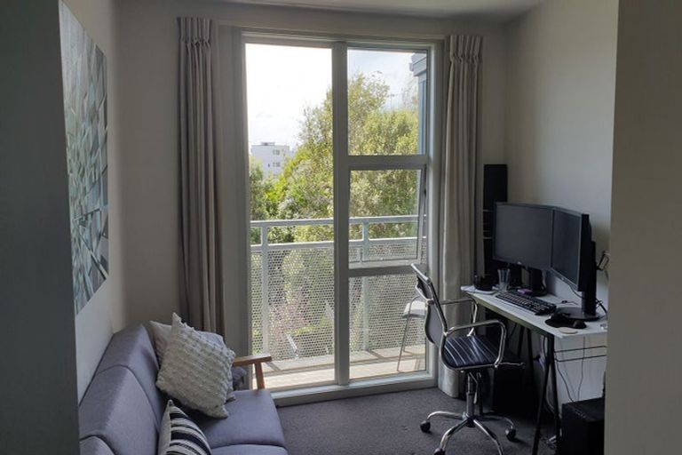 Photo of property in 46 Thompson Street, Mount Cook, Wellington, 6011