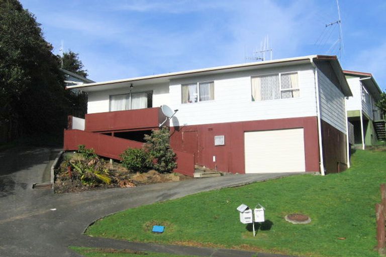 Photo of property in 13 Mariposa Place, Te Kamo, Whangarei, 0112