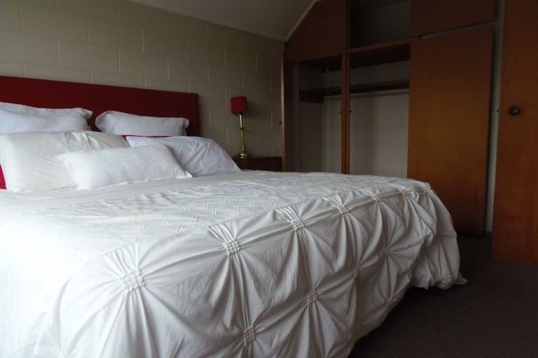 Photo of property in 2/28 Taramea Place, Addington, Christchurch, 8024