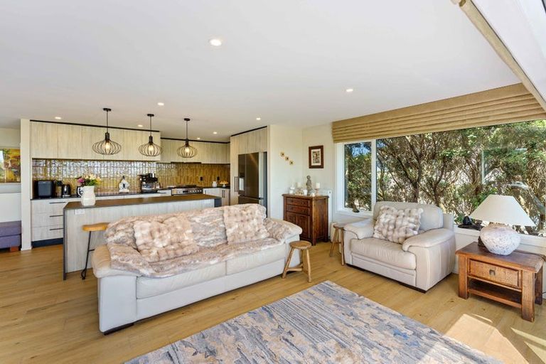 Photo of property in 227 Manly Street, Paraparaumu Beach, Paraparaumu, 5032