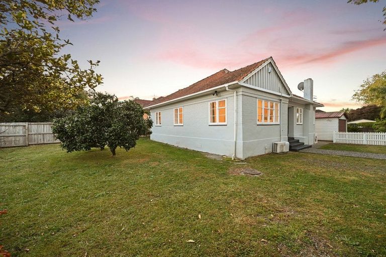 Photo of property in 1 Marire Avenue, Frankton, Hamilton, 3204