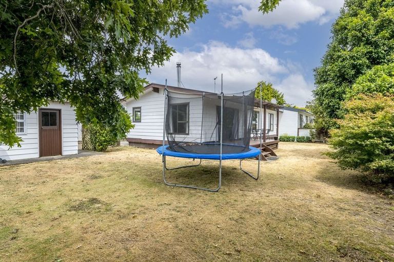 Photo of property in 18a Kanawa Street, Waikanae, 5036