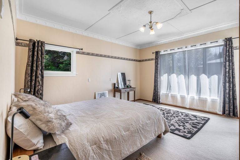 Photo of property in 21 Main Street, Otautau, 9610