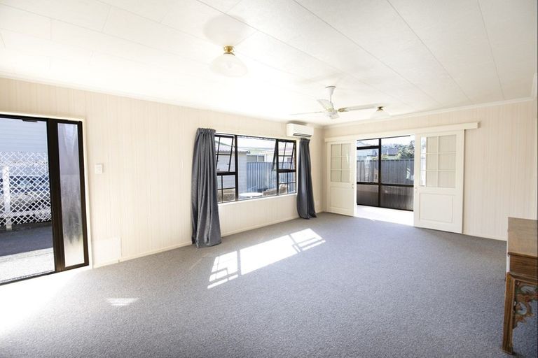 Photo of property in 32b Harpham Street, Taradale, Napier, 4112
