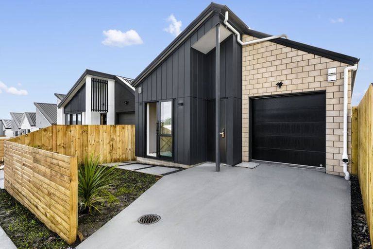 Photo of property in 42 Biokovo Street, Massey, 0614