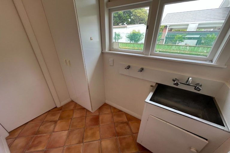 Photo of property in 23 Langston Avenue, Palmerston North, 4414
