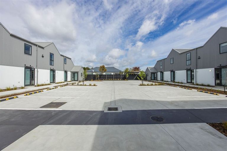 Photo of property in 4/32 Frederick Street, Waltham, Christchurch, 8011