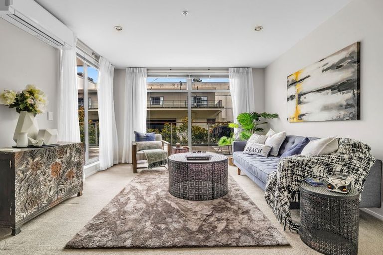 Photo of property in Norfolk Apartments, 109/19 Bute Road, Browns Bay, Auckland, 0630