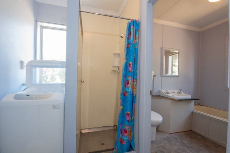 Photo of property in 17 Matau Street, Alexandra, 9320