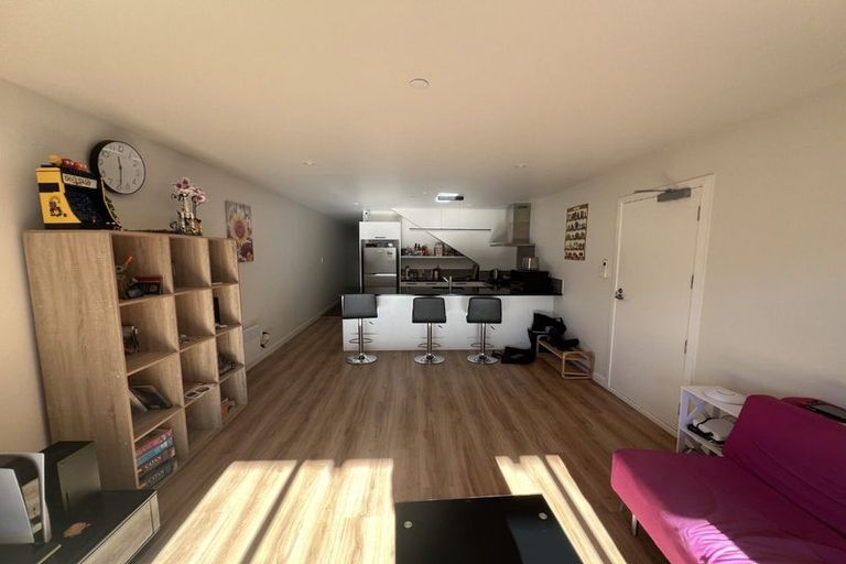 Photo of property in 239u6 Adelaide Road, Newtown, Wellington, 6021