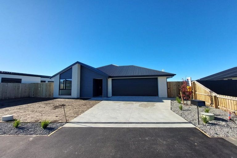 Photo of property in 117 Aviemore Drive, Marshland, Christchurch, 8083