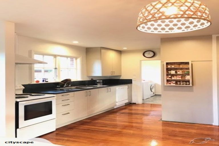 Photo of property in 134 Waimairi Road, Ilam, Christchurch, 8041