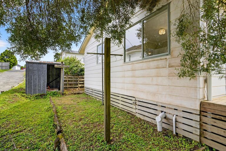 Photo of property in 39 Bellevue Avenue, Wellsford, 0900