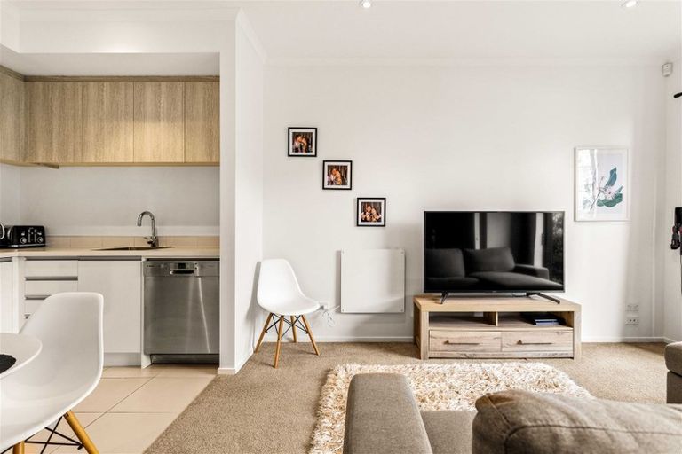 Photo of property in 96 Squadron Drive, Hobsonville, Auckland, 0618