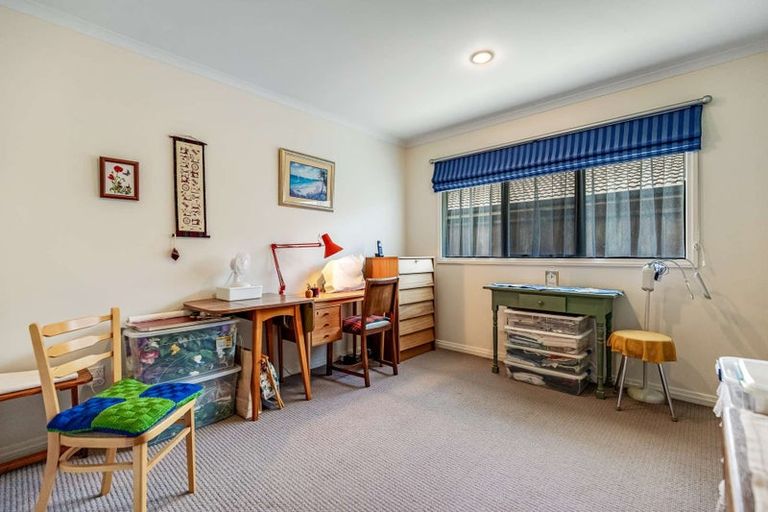 Photo of property in 15 Norfolk Drive, Cambridge, 3434