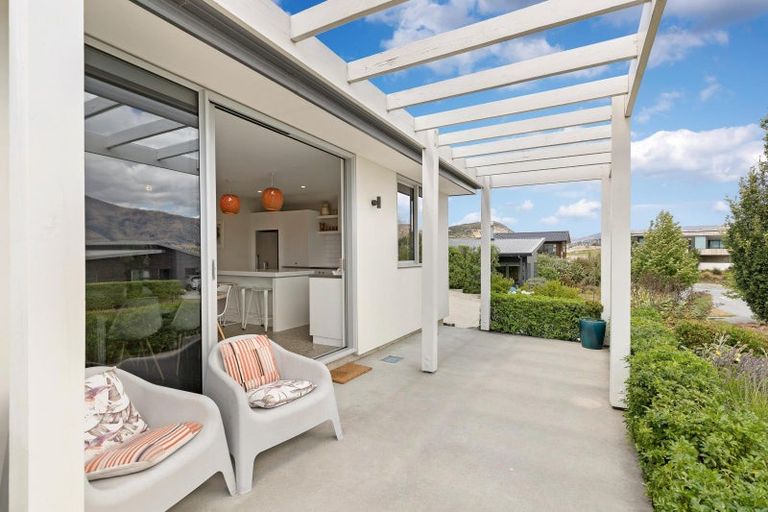 Photo of property in Kamahi Street, Wanaka, 9305