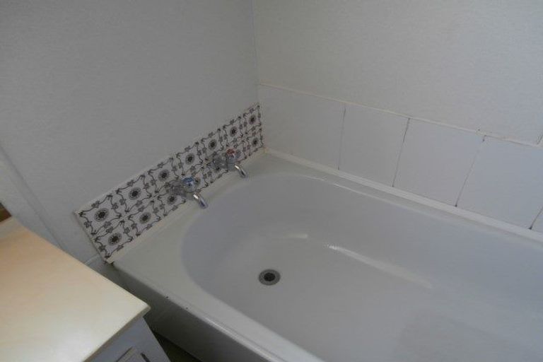 Photo of property in 5/62 Picton Avenue, Riccarton, Christchurch, 8011