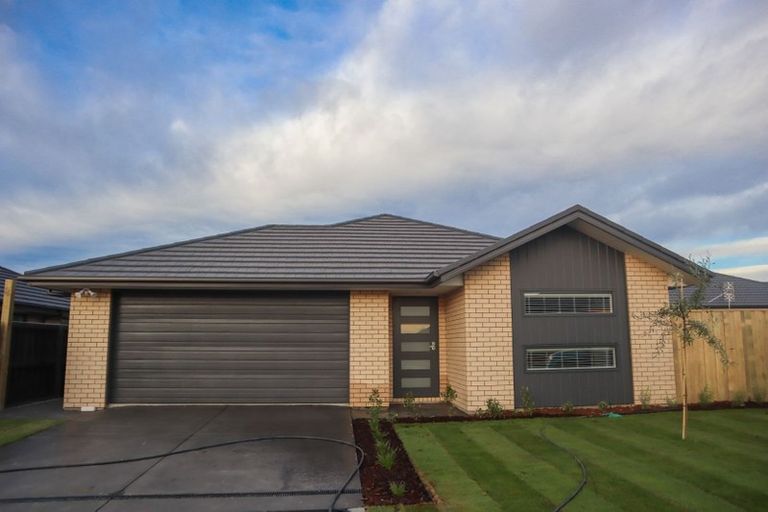 Photo of property in 14 Chesney Drive, Rolleston, 7615