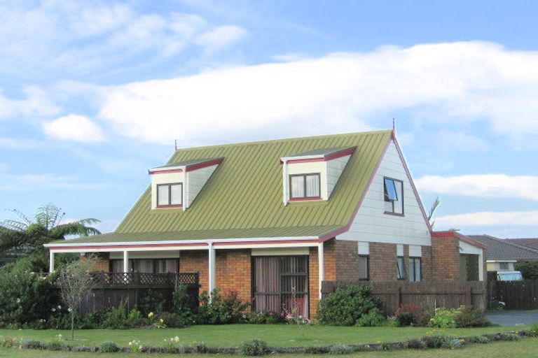 Photo of property in 6a Ngamotu Place, Mount Maunganui, 3116