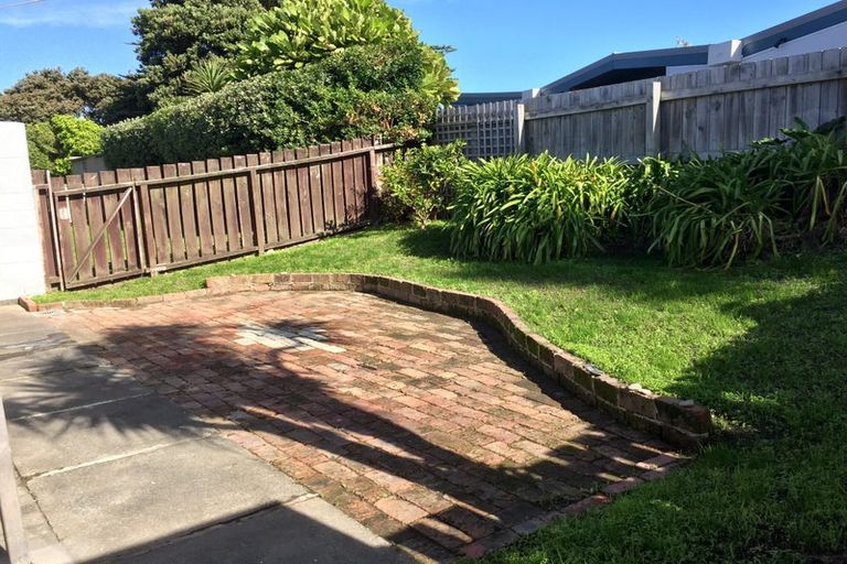 Photo of property in 1a Richard Street, Titahi Bay, Porirua, 5022