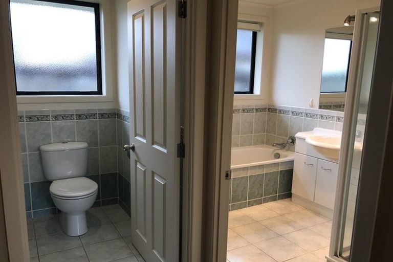 Photo of property in 60 Matarangi Road, East Tamaki, Auckland, 2013