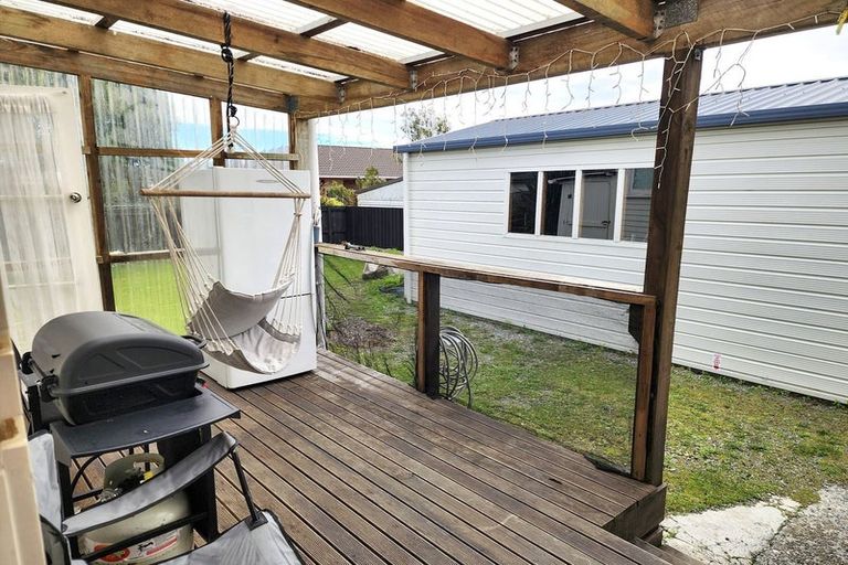 Photo of property in 6 Ashmore Avenue, Cobden, Greymouth, 7802