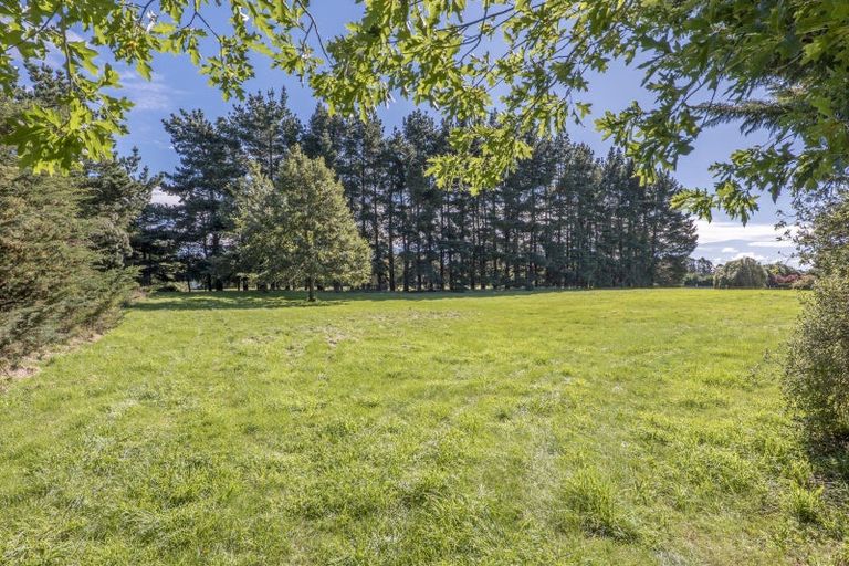 Photo of property in 31 Whitewood Crescent, West Melton, Christchurch, 7675