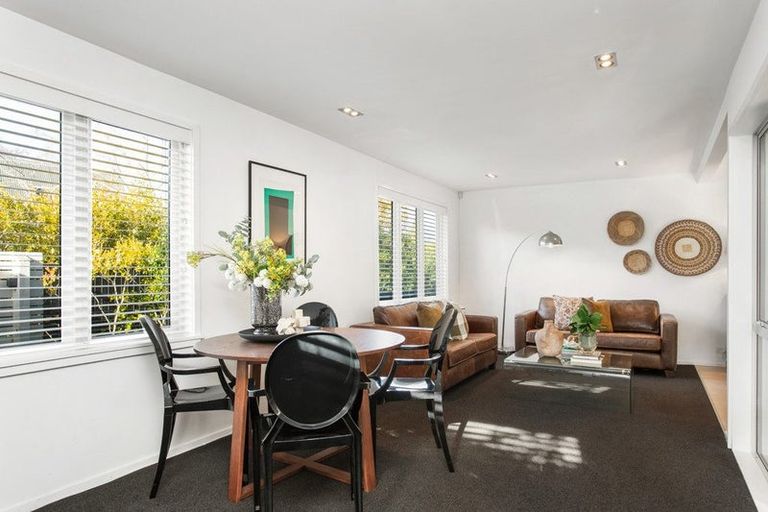 Photo of property in 40 Wroxton Terrace, Merivale, Christchurch, 8014