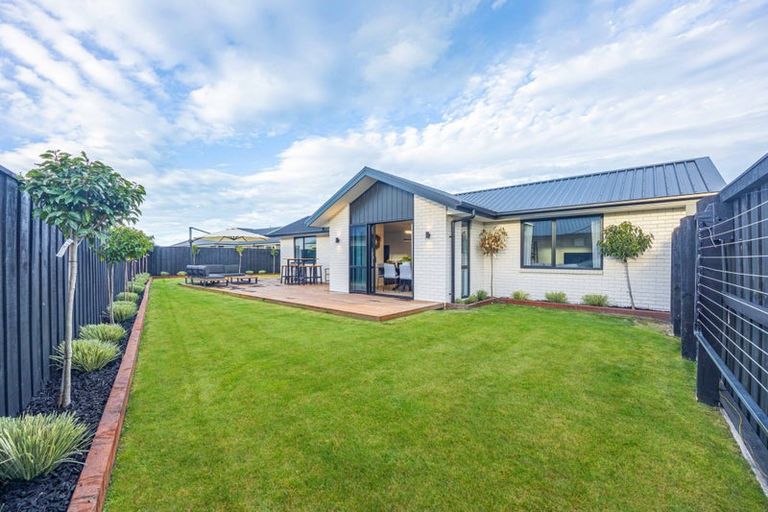 Photo of property in 81 Tiritiri Moana Drive, Pegasus, 7612