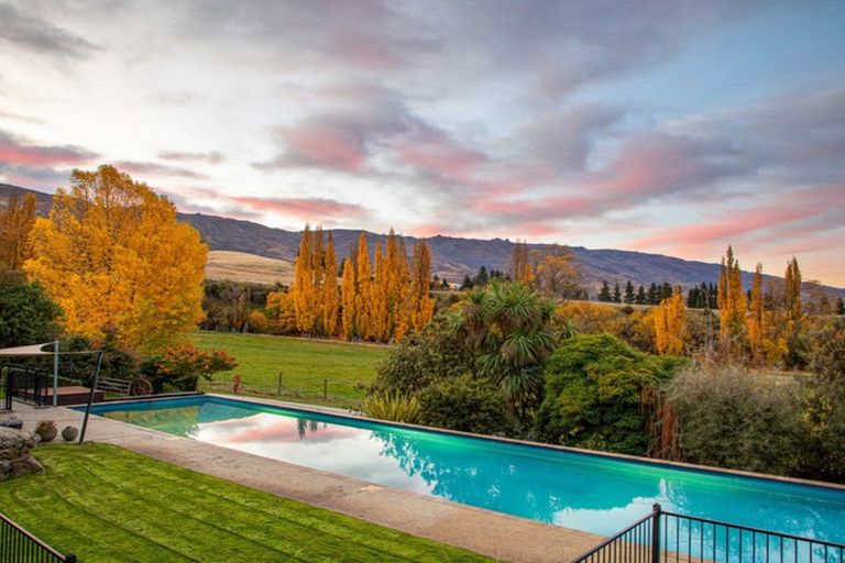 Photo of property in 192 Heaney Road, Cromwell, 9384