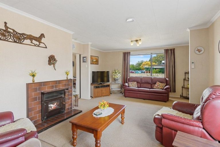 Photo of property in 14 Messines Street, Leeston, 7632
