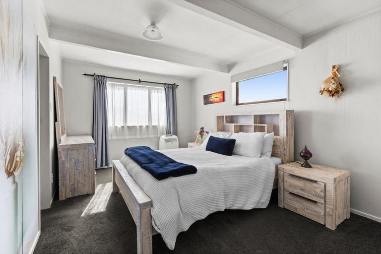 Photo of property in 12 Sutherland Street, Tamatea, Napier, 4112