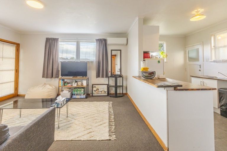 Photo of property in 7a Arnold Street, Onekawa, Napier, 4110