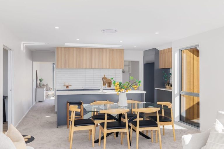 Photo of property in 8 Waterford Farm Road, Halswell, Christchurch, 8025