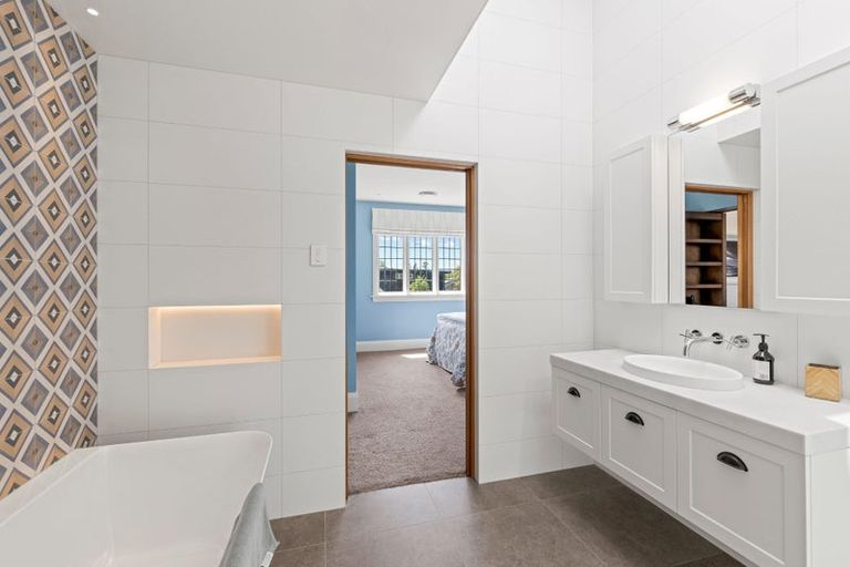 Photo of property in 75 Totara Street, Fendalton, Christchurch, 8041