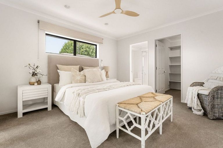 Photo of property in 14 Stableford Drive, Pyes Pa, Tauranga, 3112