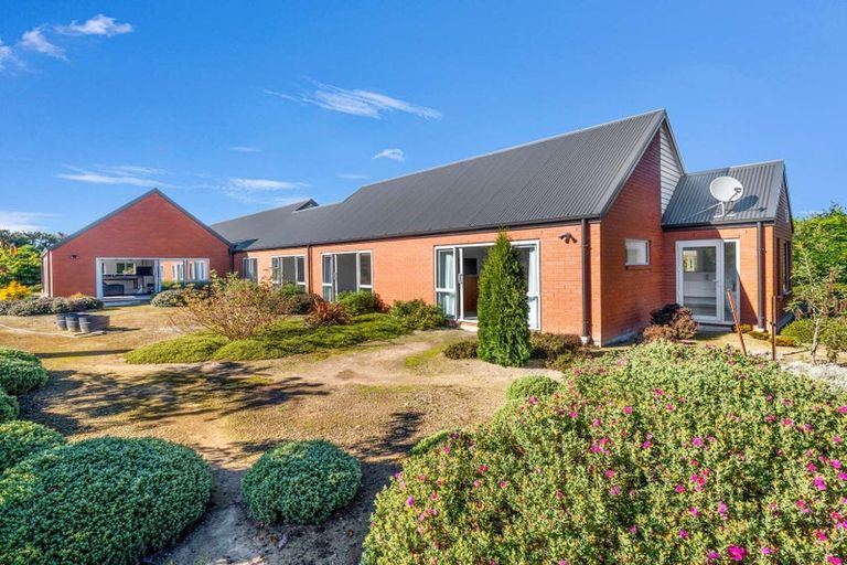 Photo of property in 1299 Hororata Dunsandel Road, Dunsandel, 7682